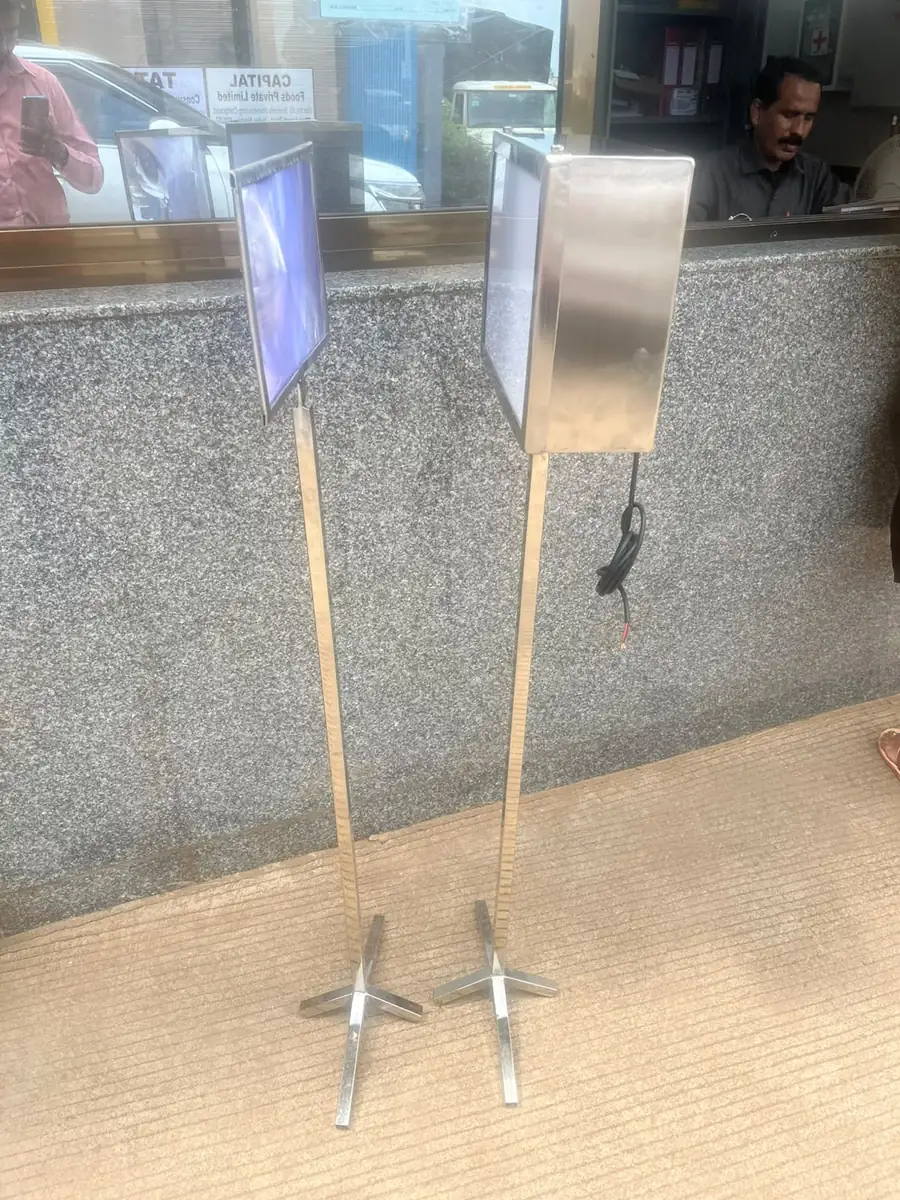 Stainless steel agitator blades and shafts machined and welded